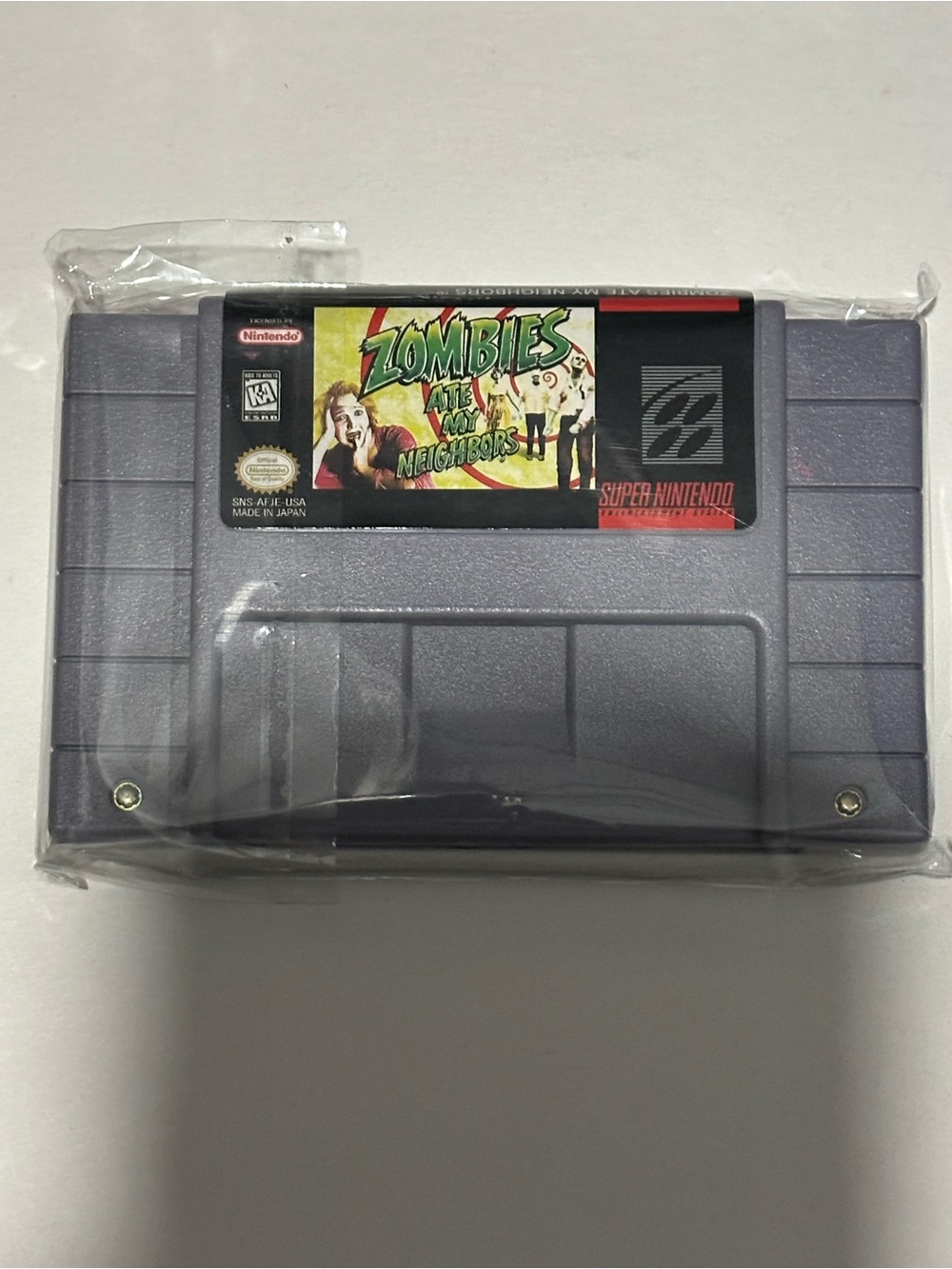 Super Nintendo Cartridge - Zombies Ate My Neighbors (Gray)